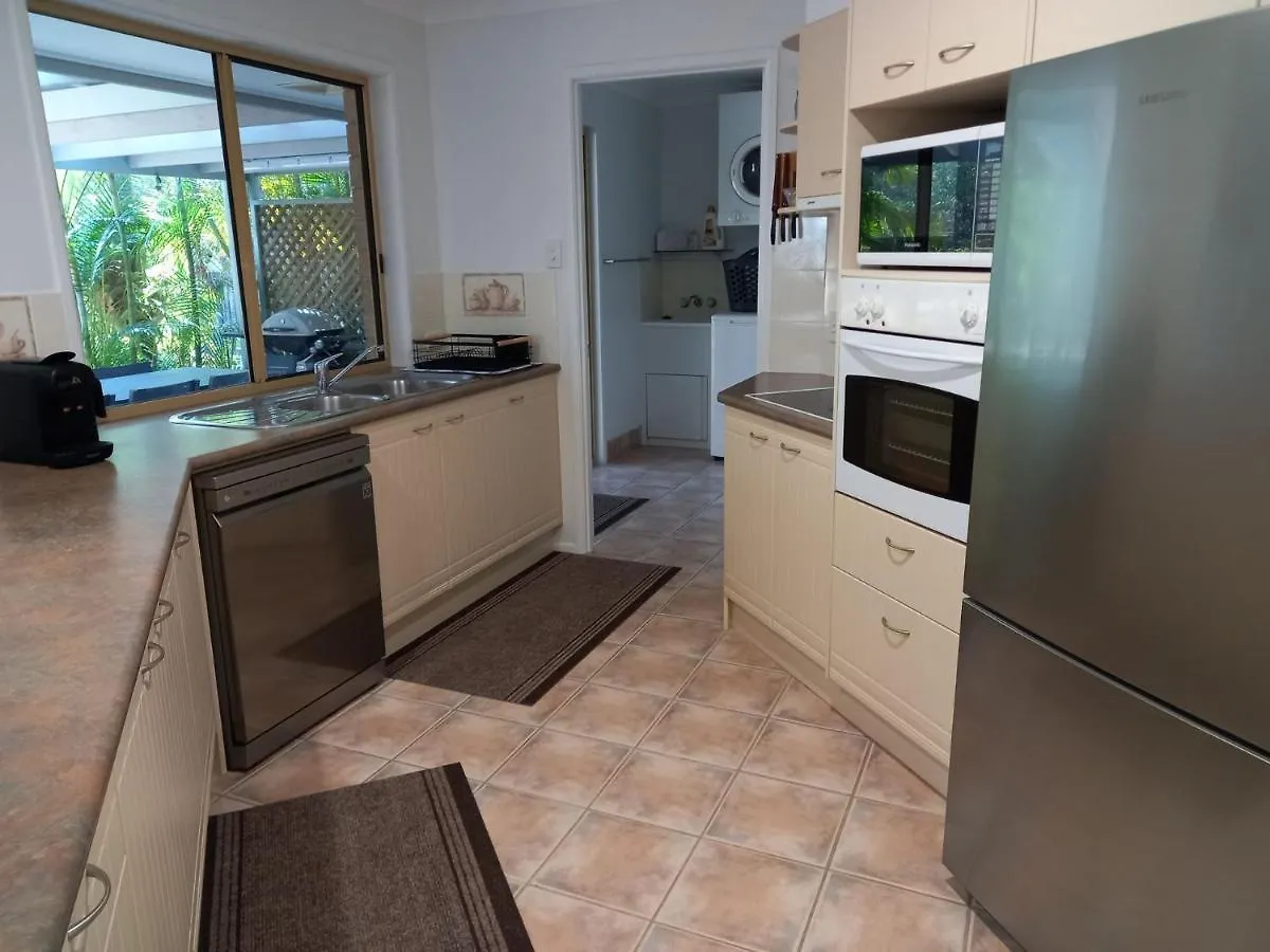 Cypress 36 Villa Rainbow Beach Holiday home