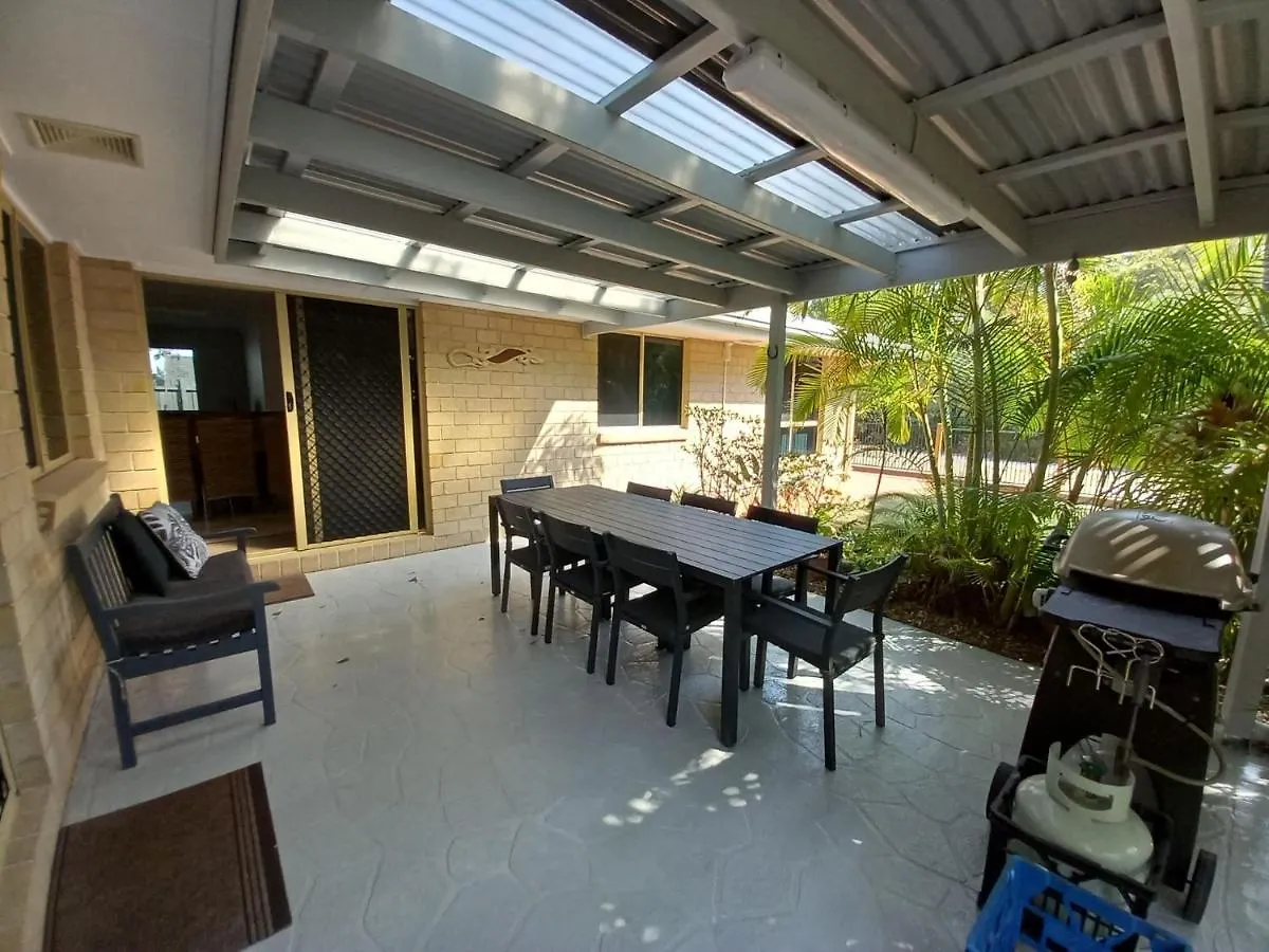 Holiday home Cypress 36 Villa Rainbow Beach
